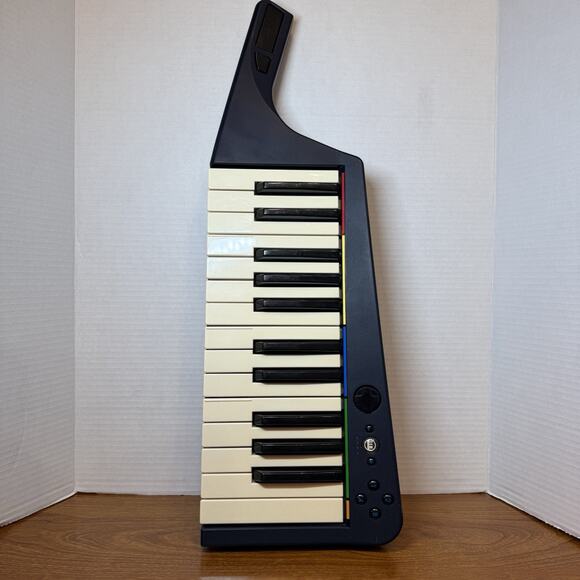 Rock Band 3 Wireless Keyboard Only Pre Owned - Picture 1 of 7